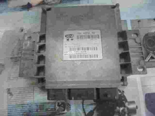 Motorsteuergerät Peugeot 206 Citroen C2 IAW48P276 16552004 9643707380 9644925780