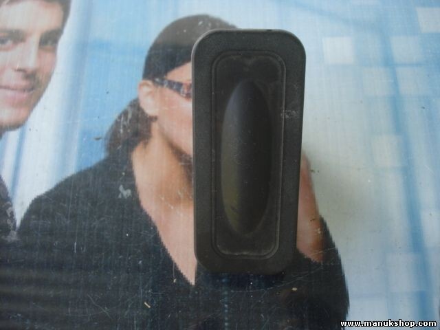 Schalter Renault Modus Clio Twingo Megane 8200076256 82 000 762 56 88000001