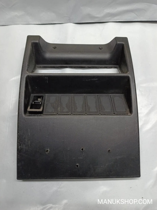 Mittelkonsole Nissan Atleon, 682519X000 68251 9X000