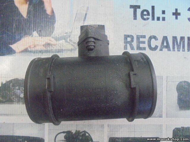 Luftmengenmesse Nissan Atleon Cabstar 0281002466 0 281 002 466 226869T60