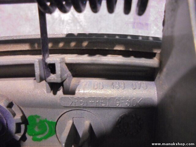 Türgriff Aussentürgriff außen links vorne Renault Scenic RX4 1.9 7700433075