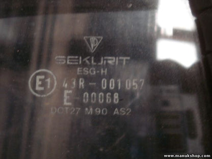 Dreieck Scheibe Seitenscheibe hinten rechts Porsche 924 43R-001 057 43R001057