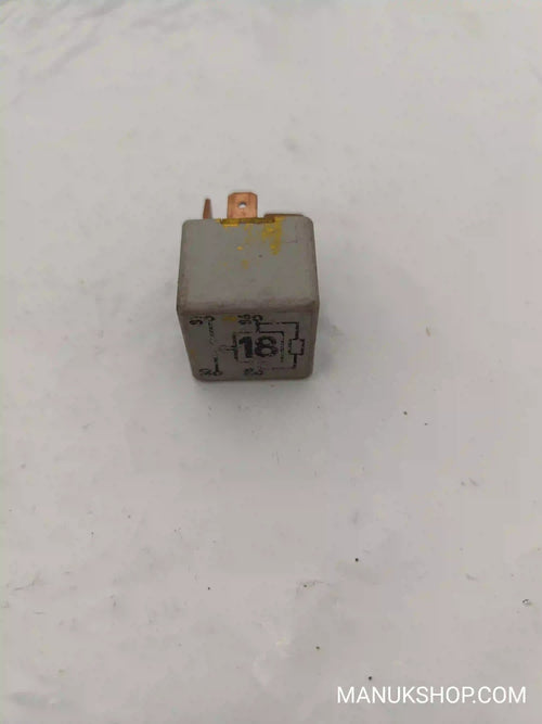 Zusatz heizung relais  VW Audi 191937503 191 937 503  12V 40A Nr.18  11110000