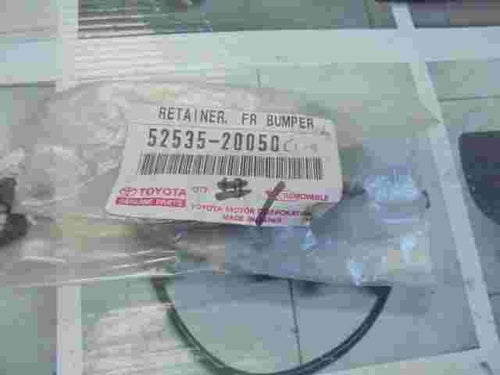 Retainer Front Bumper  Toyota Avensis Corona Premio T210 5253520050 52535-20050