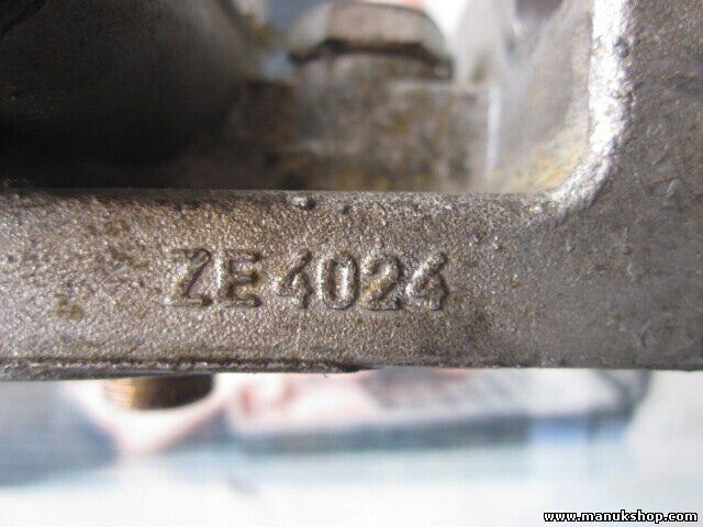 Ölfiltergehäuse Nissan Terrano R20 T2 Ford Maverick II 3.0 Ford Transit ZE4024