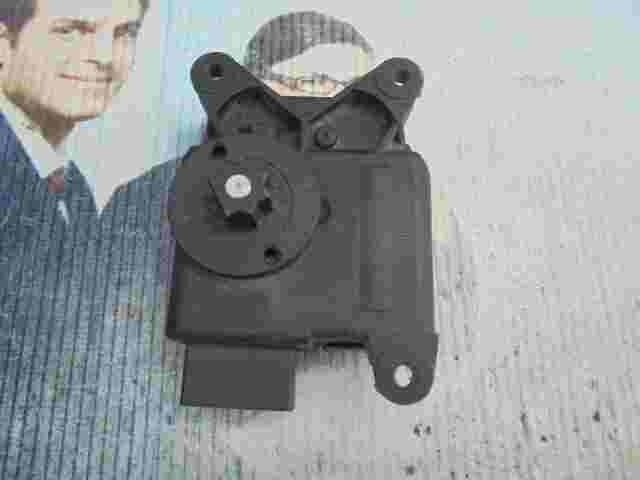 Stellmotor Heizung Renault Scenic 6NN00829800 6NN008298-00 VALEO F665559GD