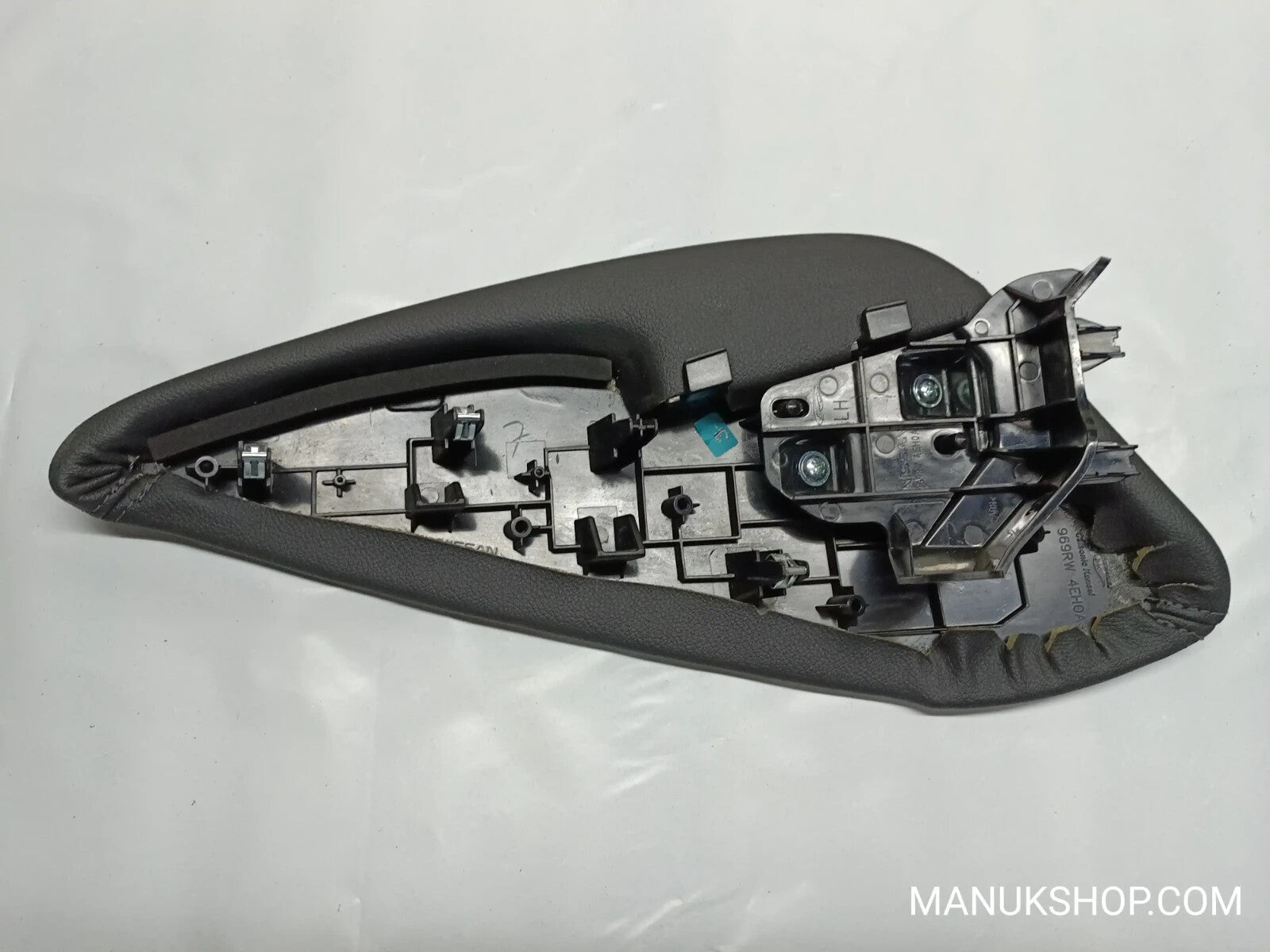 Mittelkonsole links Lederbezug Nissan Qashqai 969RY4EH0A 969RY 4EH0A