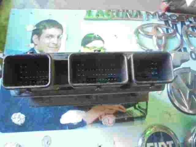 Motorsteuergerät Ford Tansit 6C1112A650CF 6C11-12A650-CF FoMoCo 4CFF DCU-104