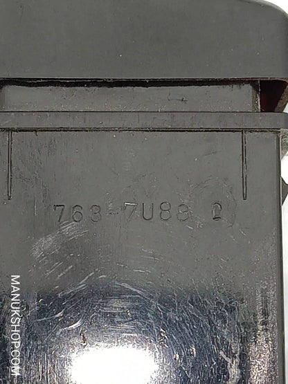 Warnblinkschalter Isuzu Rodeo  7637U88 763-7U88 2 R SAE POM