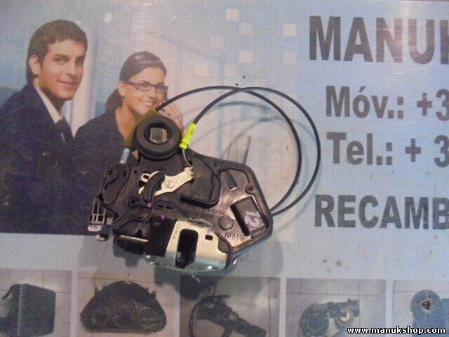 Türschloss rechts hinten Toyota Hilux 690500K040 NRR1 R2 PBT+ABS-GF15 AISIN