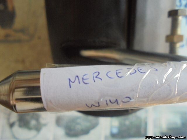 Kopfstützen Kopfstütze schwarz hinten Mercedes W140 1409700625 140 970 06 25