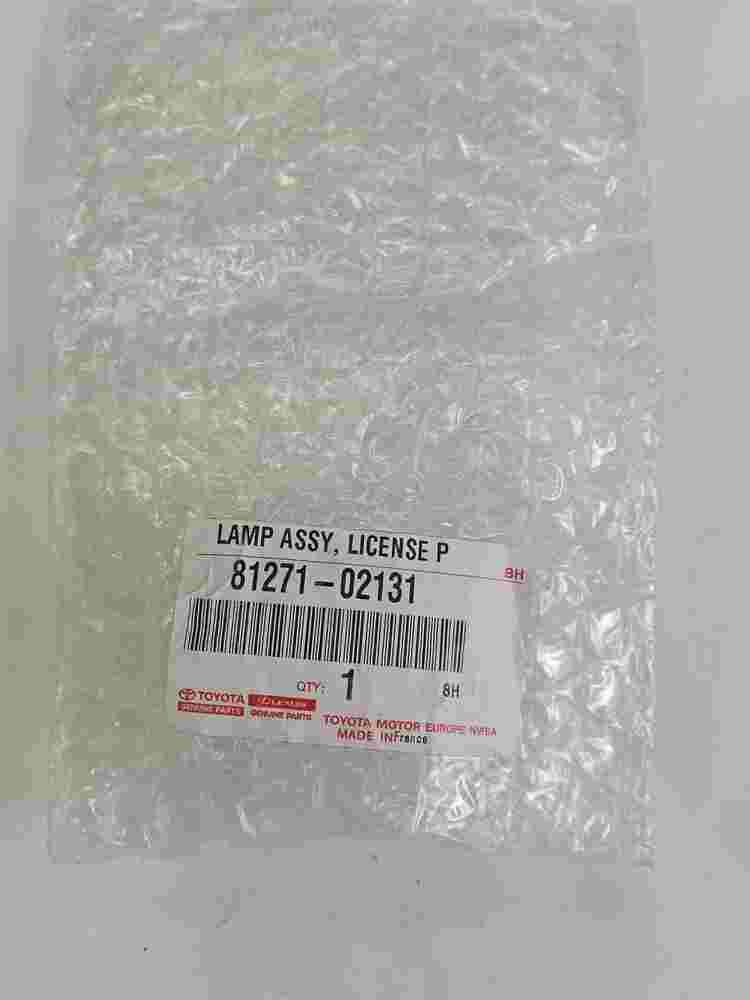 Lens License Plate Lamp  Toyota Corolla Avensis Verso 8127102131 81271-02131