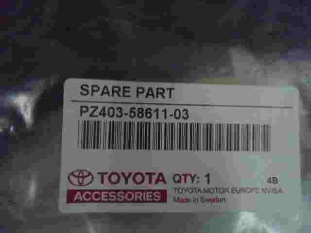 Rubber C Slot Cover Spare Part Toyota Avensis PZ4035861103 PZ403-58611-03 PZ403