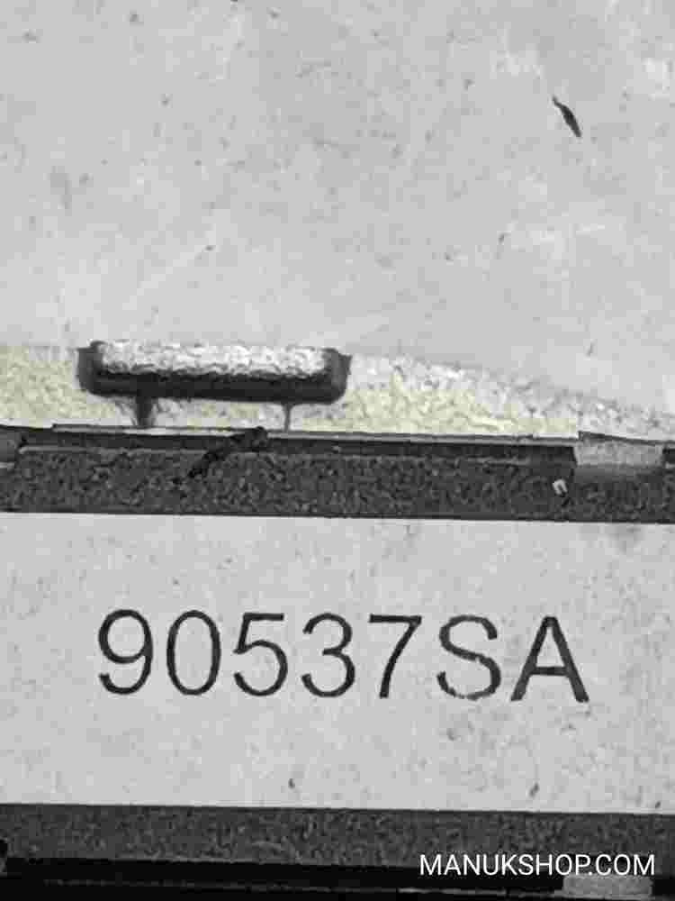 Mittelkonsole Mercedes Benz  W211 A2116808136 90537SA 1414BC 90308QA DSZF749402