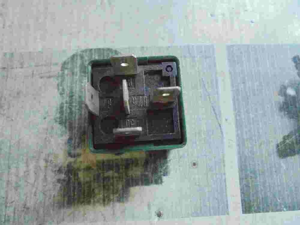 Relais Ford Escort Fiesta 86GG2B244AA 86GG 2B244 AA V23134-E4-X51 12V 77180