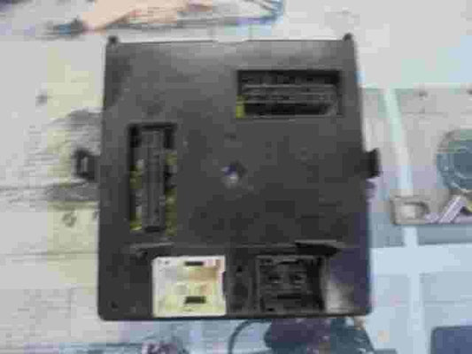 Sicherungskasten Renault Laguna II 8200413968 8200413968G 8200346814 21675972-6A