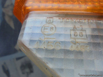 Blinker hinten rechts Toyota Land Cruiser J-7 V-7 KOITO 60-20 DOT SAE IP 83 A E6