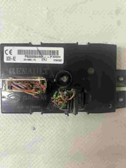 Sicherungskasten Renault Kangoo UCH-N2 P8200584661P P8200584661 P 281188567A