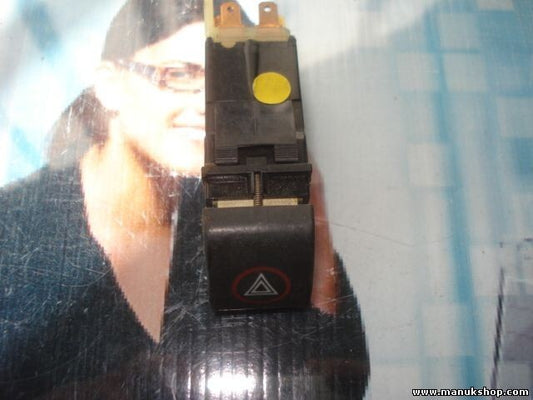 Warnblinkschalter Skoda Felicia TRW 011 6U0953235