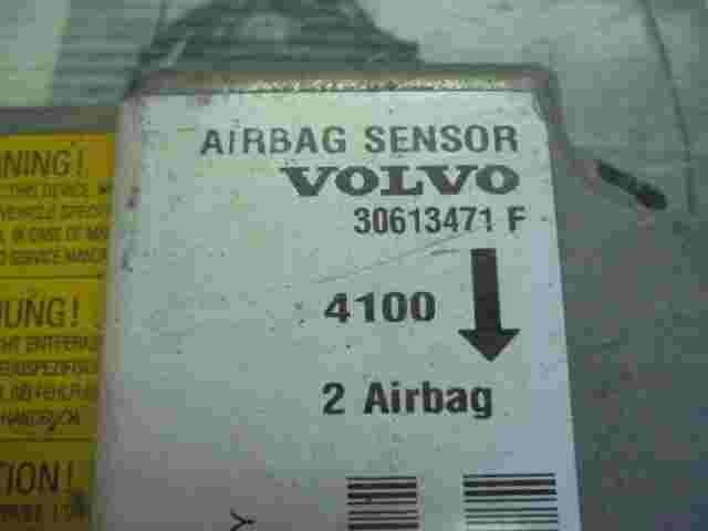 Airbagsensor Airbagsteuergerät Volvo V40 30613471F 982610457F 4100 E4T8J18AE88