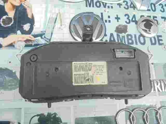Kombiinstrument Tacho  Renault Megane II 8200399700D 8200399700-D VP2RPF14B115CR