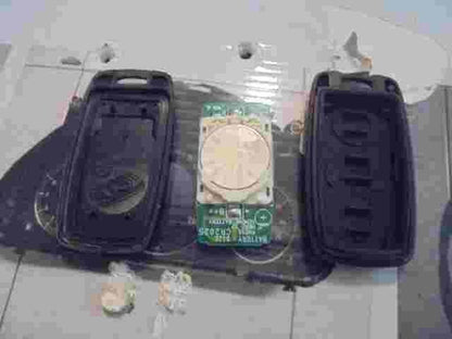 Funkfernbedienung Schlüssel Gehäuse  Mazda TP7 SW3 C12 41836 4180350142 X