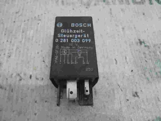 Glühzeitsteuergerät Vorglührelais VW Audi 80 90 100 0281003099 BOSCH