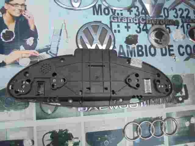 Kombiinstrument Tacho Rover 75 DD YAC112381  VDO 110008878023 00141966