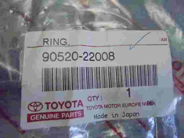 1 stuck  Shaft Snap Ring  Toyota Corolla Carina II 9052022008 90520-22008