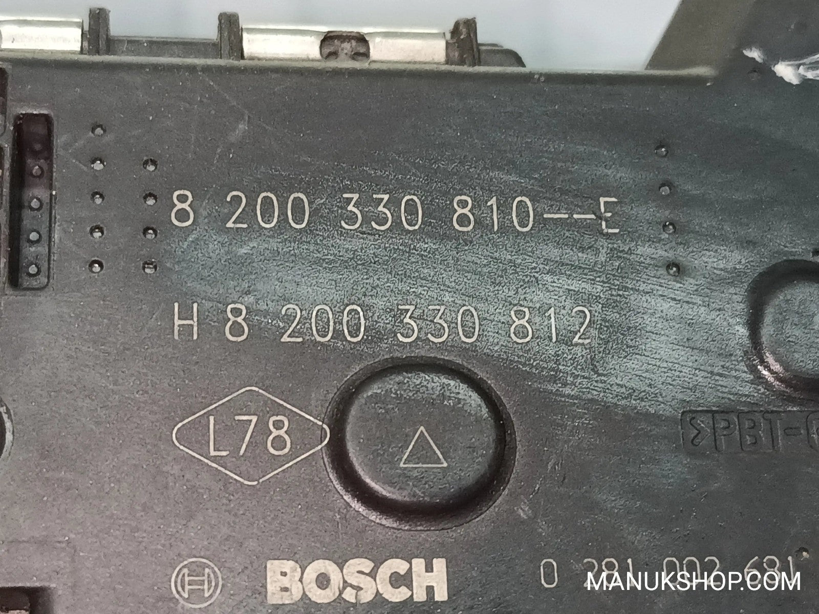 Drosselklappe Renault Koleos Opel Vivaro 8200330810E 0281002681 Η8200330812