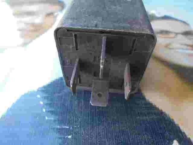Relais BMW E30 318i 613513861692 61.35-1 386 169.2 LK 05999700 05 9997 00