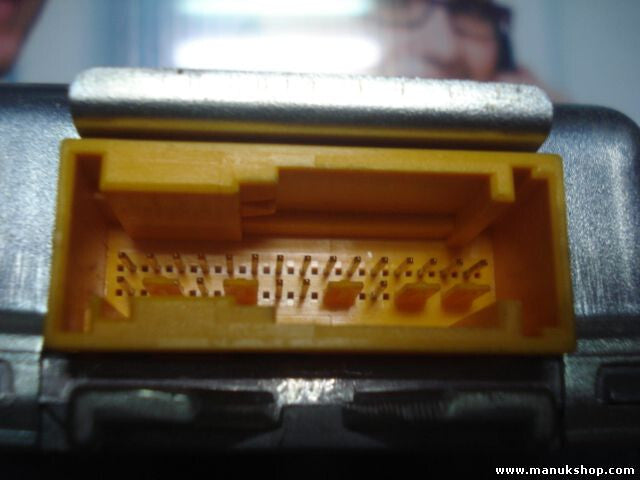 Airbagsensor Airbagsteuergerät Kia Clarus KESCO SRT-2000R 0K9AA677F0