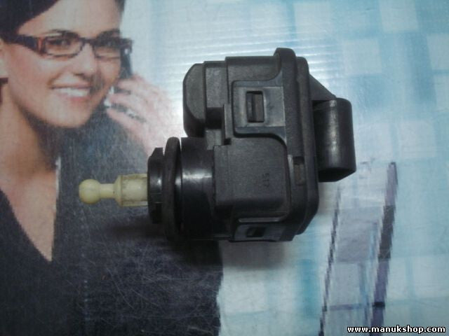 Stellmotor Scheinwerfer LWR Leuchtweitenregulierung Audi A3 8L0941295 00728213