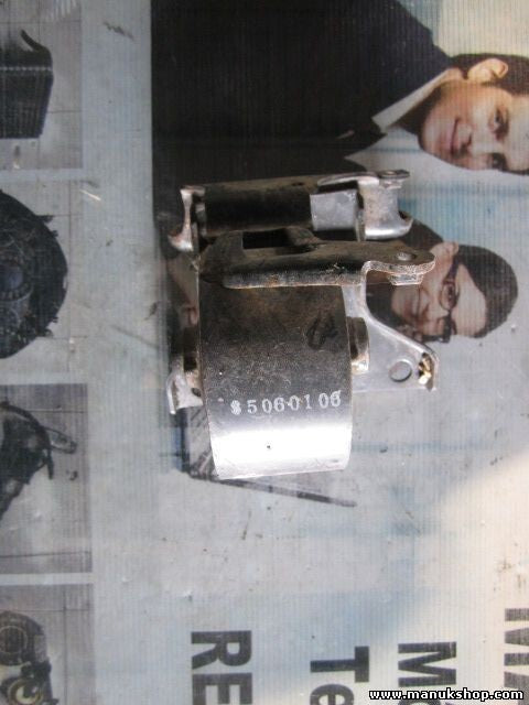 Getriebe Halter Hyundai Santa Fe 2.0 CRDi GLS 2002 21832-26220 2183226220