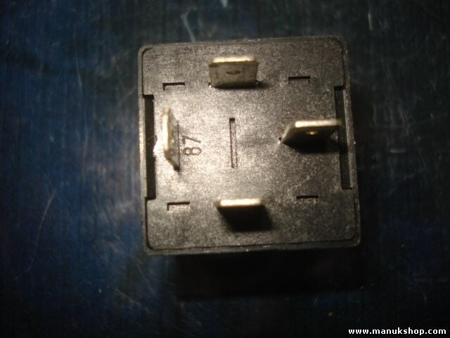Relais Fiat Lancia Bravo 684.20 A 727 68420A727 60652355