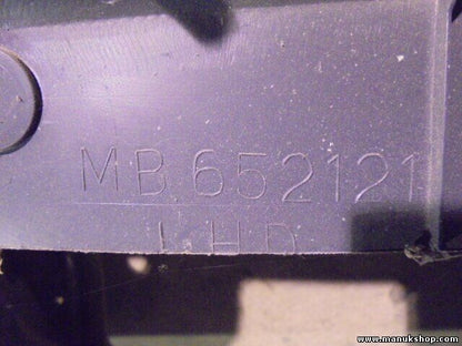 Armaturenbrett Mitsubishi Montero 2 Pajero MB652121 LHD