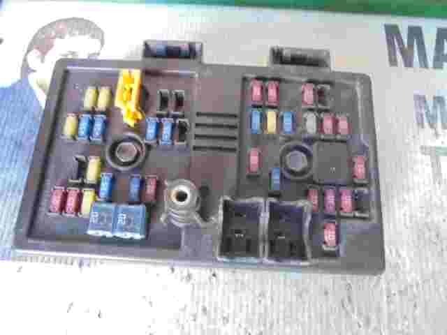 Sicherungskasten Chevrolet Captiva C100 C140 9682108282 96821082 82