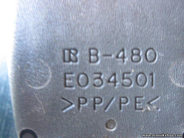 Gurtschloss Gurtschnapper hinten mittel Suzuki Vitara E034501 R B480 PP/PE