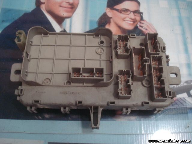 Sicherungskasten Rover 400 YQE000070