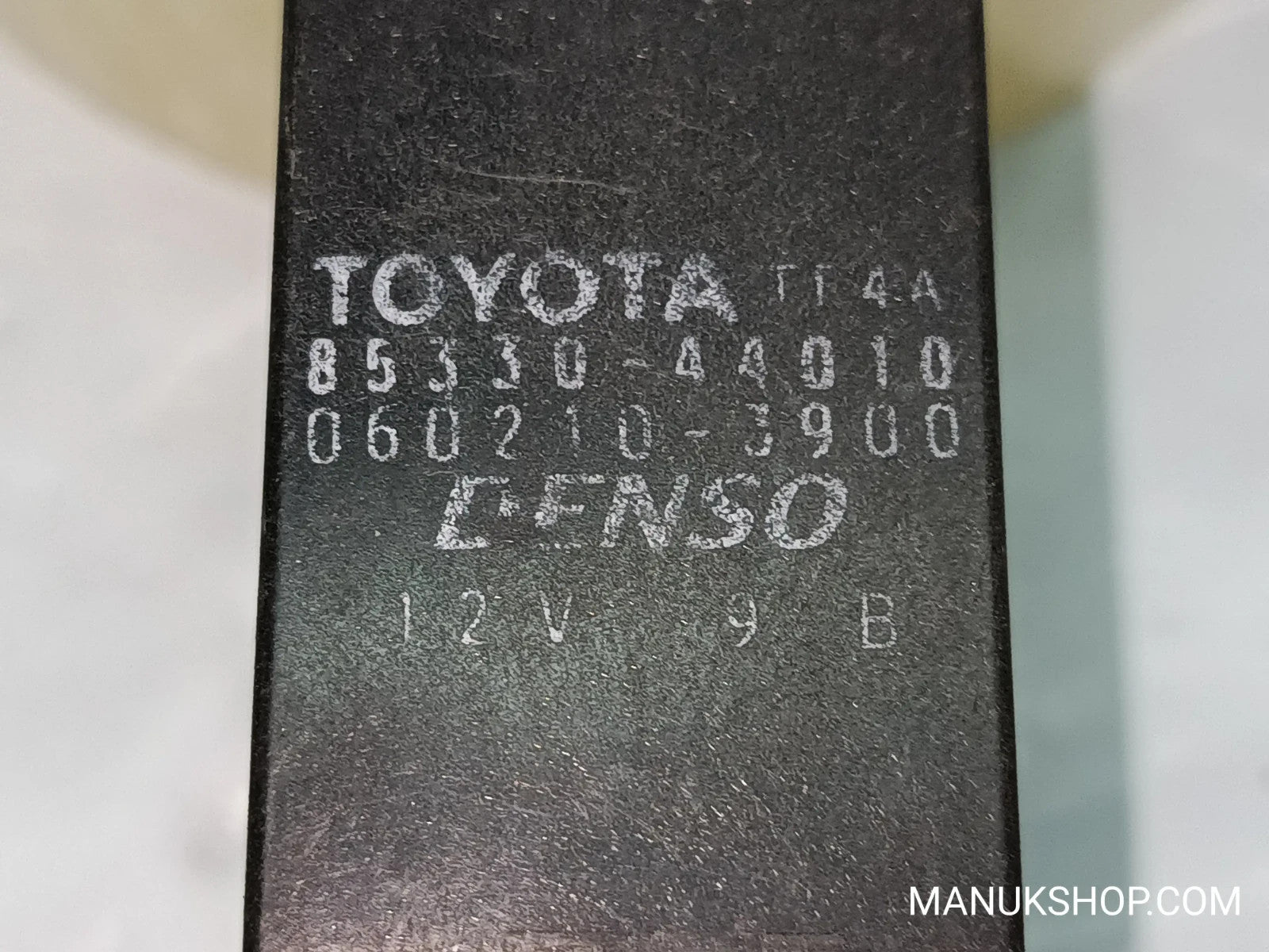 Waschwasserpumpe Toyota 8533044010 85330-44010 0602103900 060210-3900 DENSO 12V