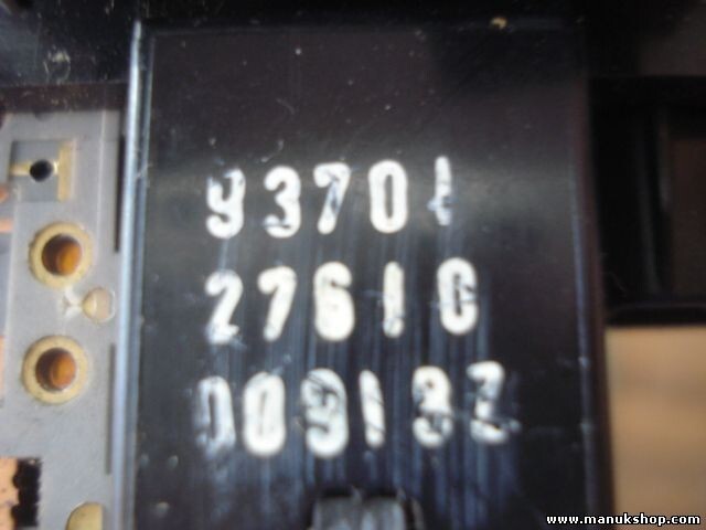 Heckscheibenheizung schalter Hyundai Coupe 9370127610 93701 27610 9361027500