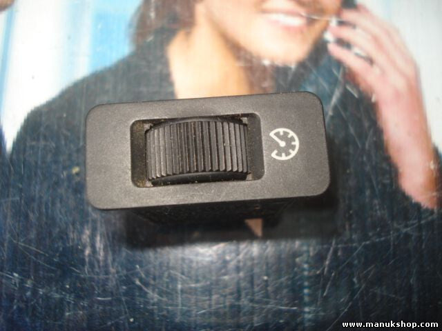 Schalter Tachobeleuchtung BMW E39 61318360461 61.31-8 360 461 8360461