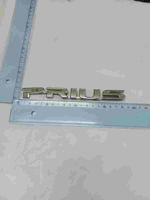 Emblem  Toyota Prius 7544247040 75442-47040 18cm.