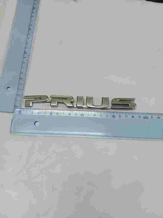 Emblem  Toyota Prius 7544247040 75442-47040 18cm.