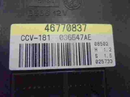 Relais Klimaanlage  Fiat Marea 036547AE 46770837 CCV-81 B566 12V 025733