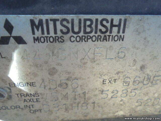 Motorhaube Mitsubishi Montero Pajero MD171725 V44WGNXFL6 V5MT15235 4D56 G6UE