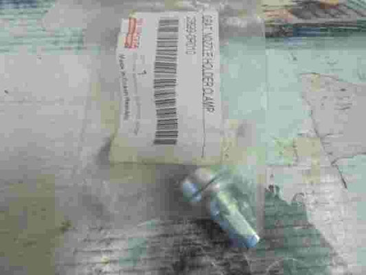 Seat Nozzle Holder Clamp Toyota Avensis Auris RAV4 Seat Nozzle Holder23899-0R010