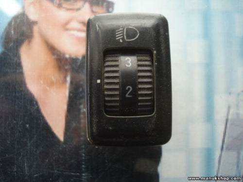 Leuchtweitenregelung Schalter Fiat Punto 58B31G56B 58B 31 G 56B 00644110