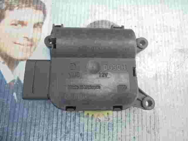 Stellmotor Heizung Skoda Fabia Seat Ibiza Toledo VW 0132801357 16030501 B4845