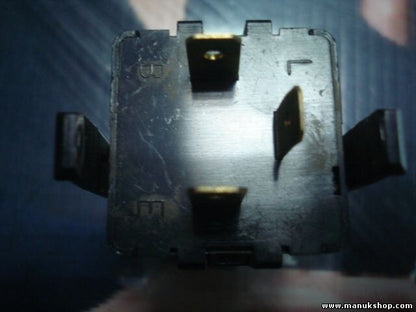 Warnblinker Relais Hyundai Accent KIA Picanto 9555039000 95550-39000